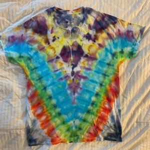 "Rainbow V" Tie Dye Shirt